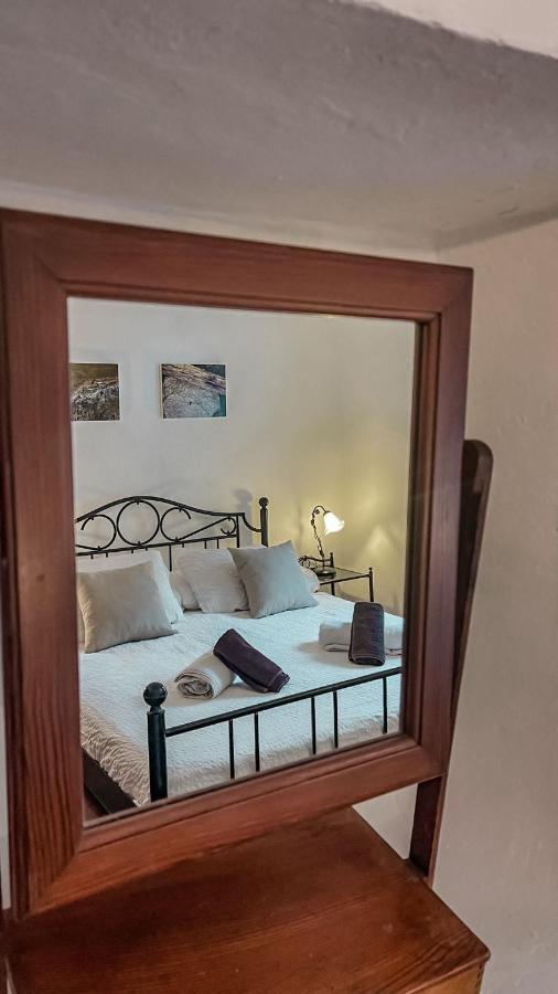 B&B Alla Piazzetta Di Tegna Eksteriør bilde